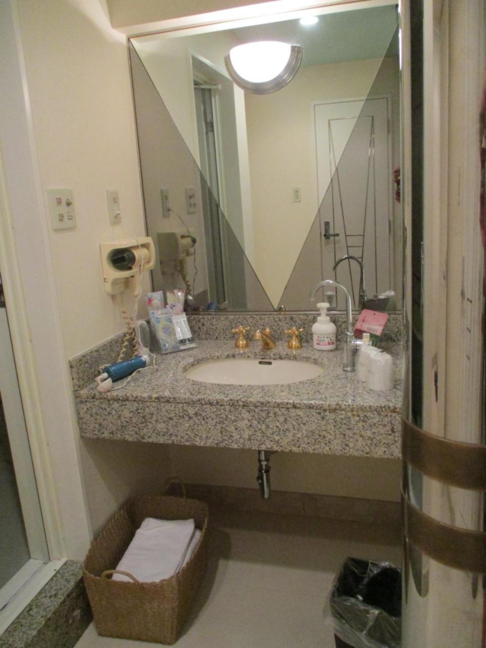 Hotel Lieto (Adults Only) Tokyo Bagian luar foto